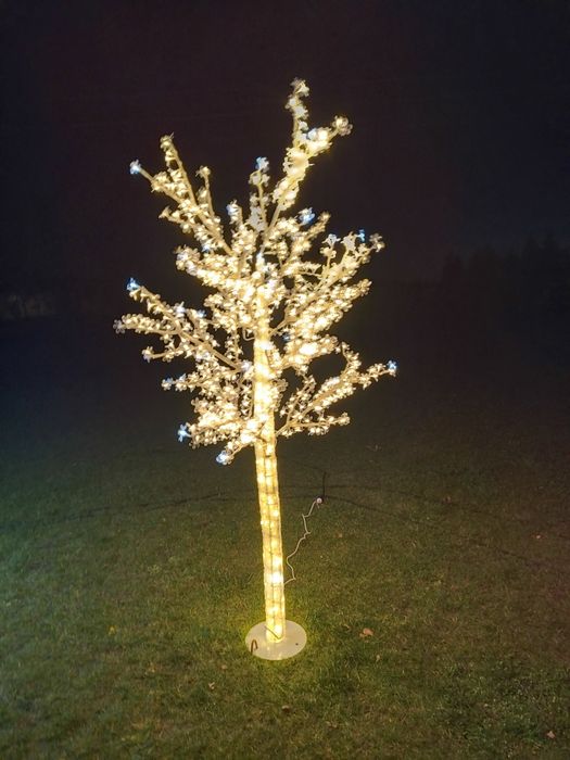 Drzewko Świąteczne Świecące drzewo zewnętrzne led 240cm biały ciepły