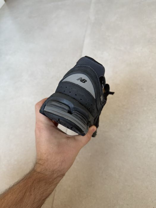 Оригінал кросівки осінь зима new balance 2002r cordura 42,5-27см шкіра