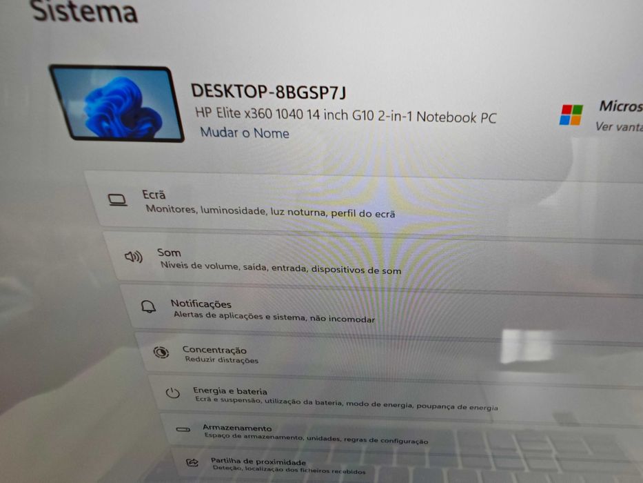 HP Elitebook 360º 1040 G10 - i7, 32GB de RAM, ecrã 2K