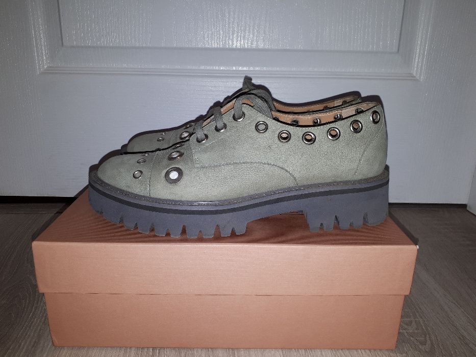 Туфли женские(кожаные)