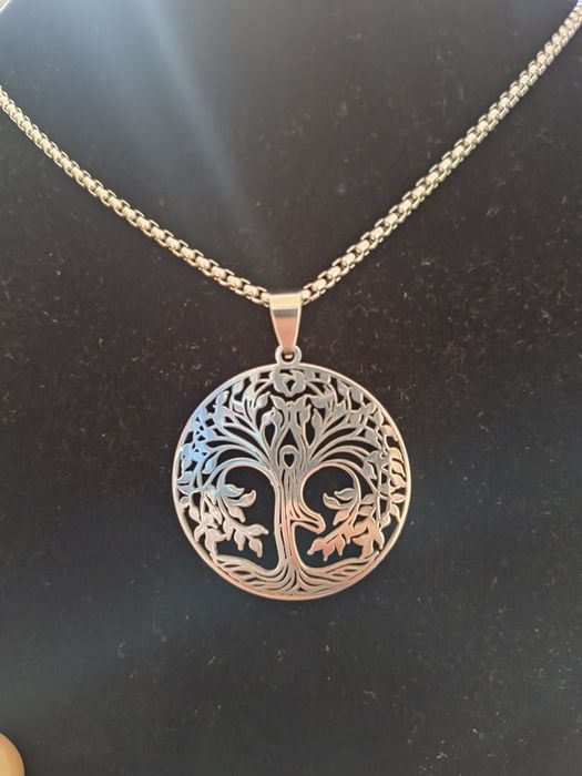 Naszyjnik nowy ze stali nierdzewnej