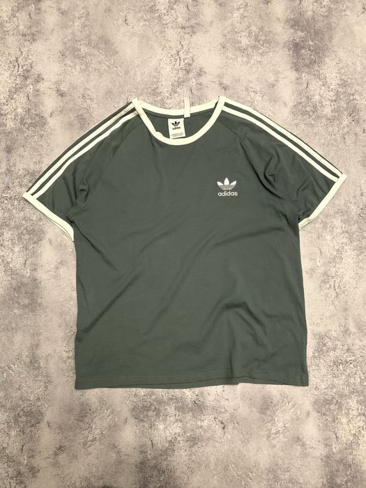 Футболка Adidas сіра L