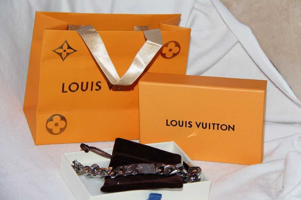 Pulseira "Louis Vuitton" Nova no saco