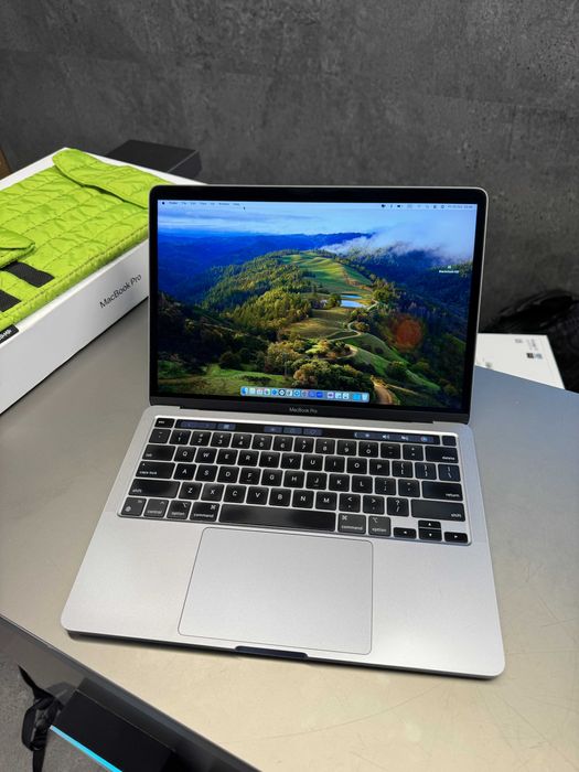 MacBook Pro M1 2020, 512 Gb, 8 Ram
