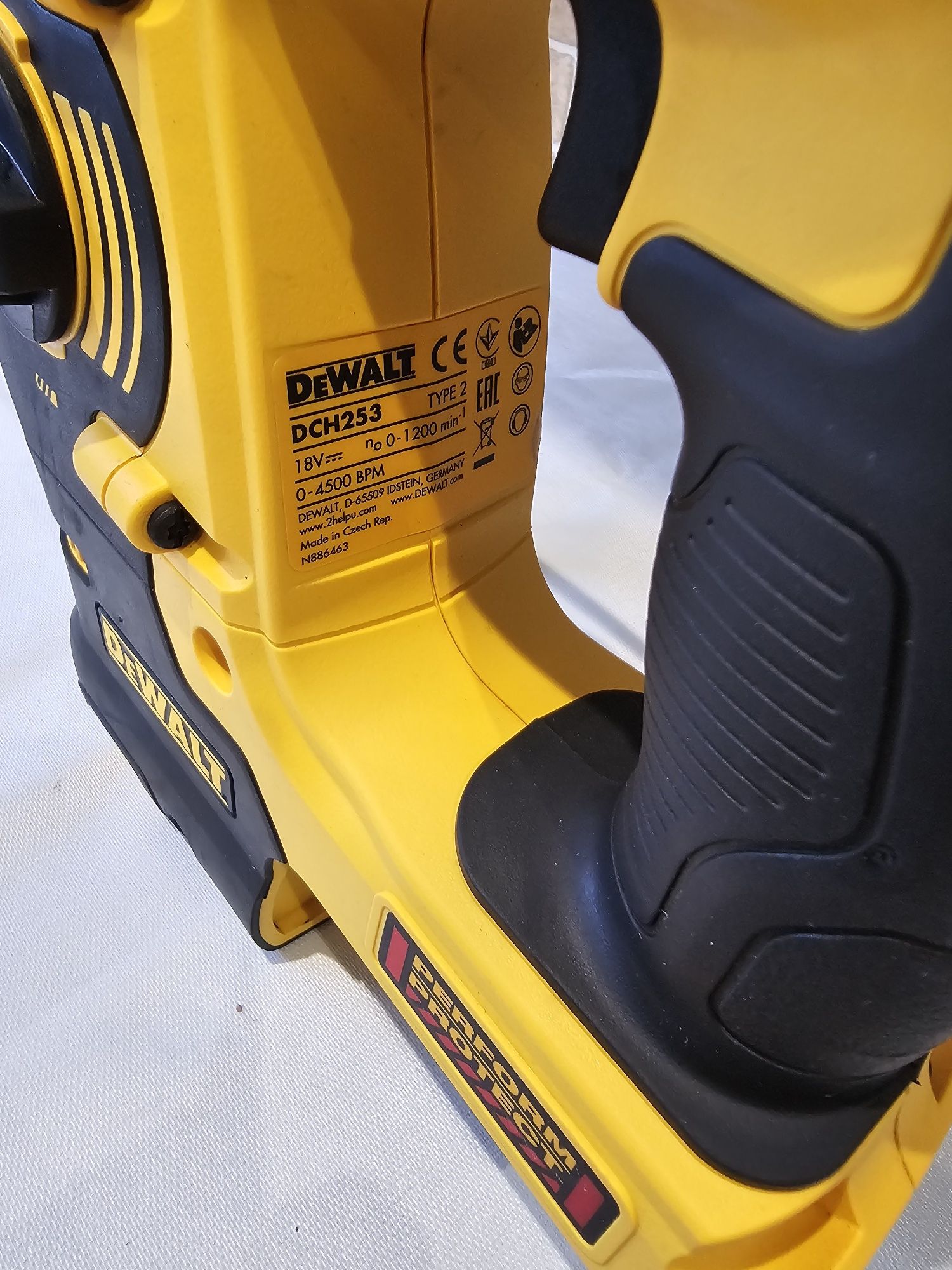 Młotowiertarka DEWALT DCH253N SDS-Plus 2,1 J 0-1200 obr/min 3-FUNKCYJN