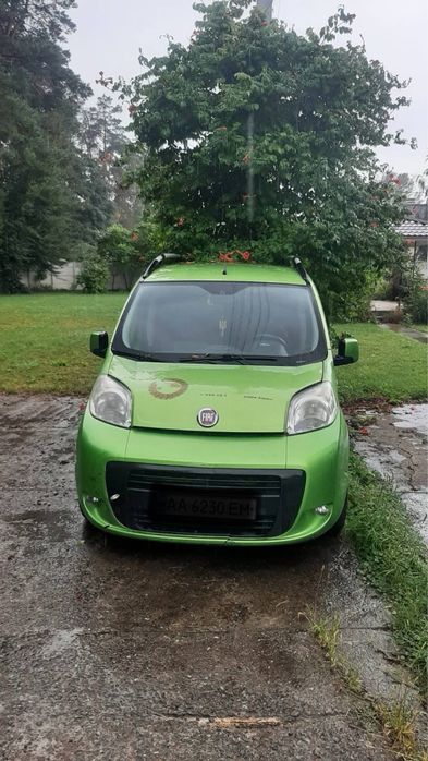 Автомобіль Fiat 2010