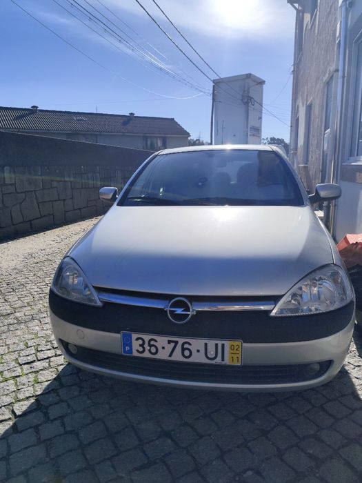 Opel Corsa com 179.00km