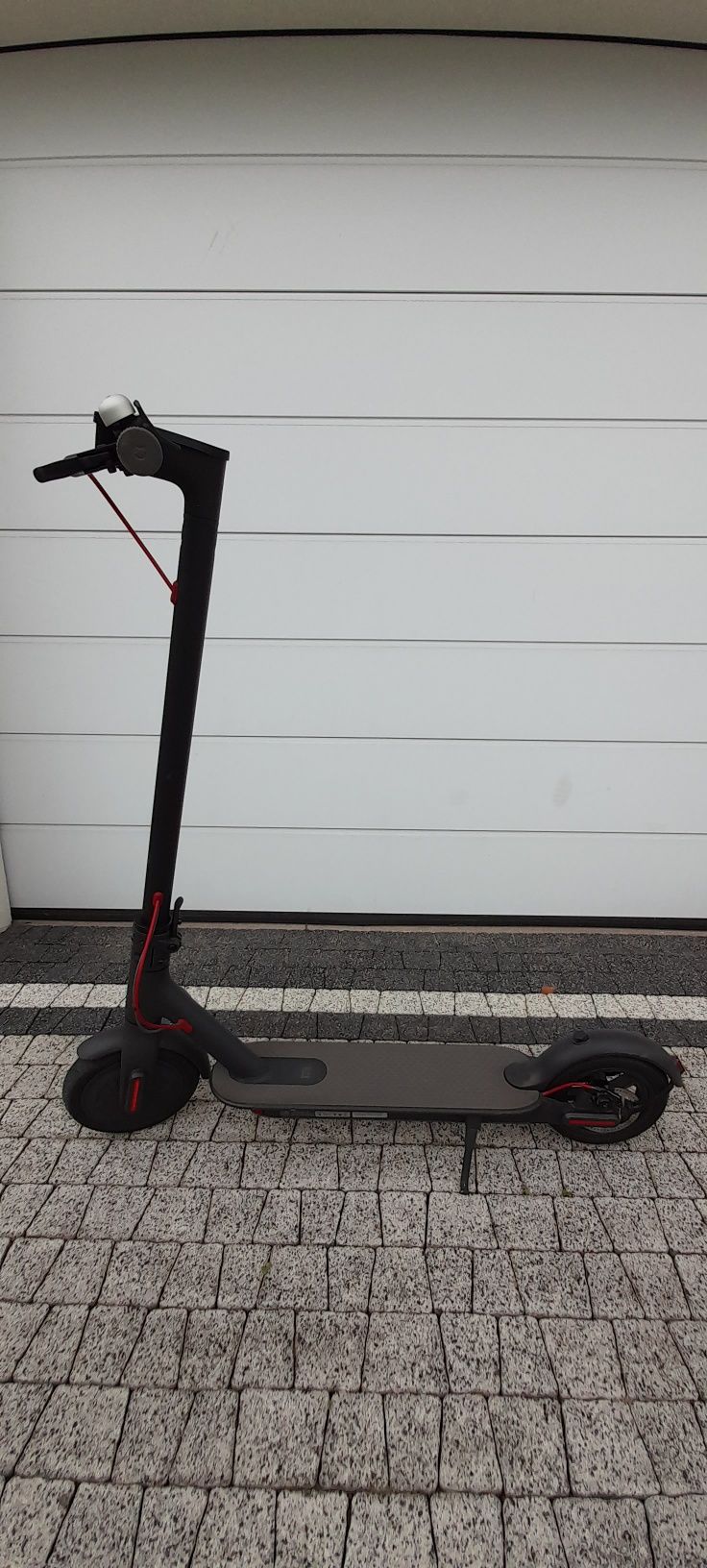 Hulajnoga Xiaomi Mi Electric scooter M365 355 km przebiegu