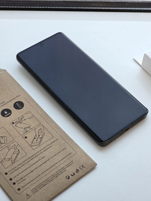 Xiaomi 13 pro 5g 12+8/256 gb ceramic