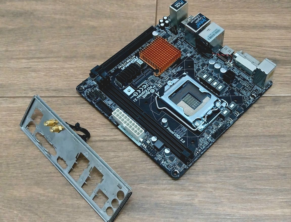 Motherboard Mini Itx AsRock H170M-ITX/ac para socket 1151