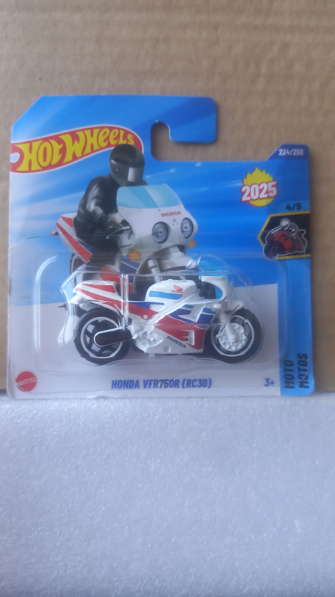 Honda vfr750r rc30 hot wheels