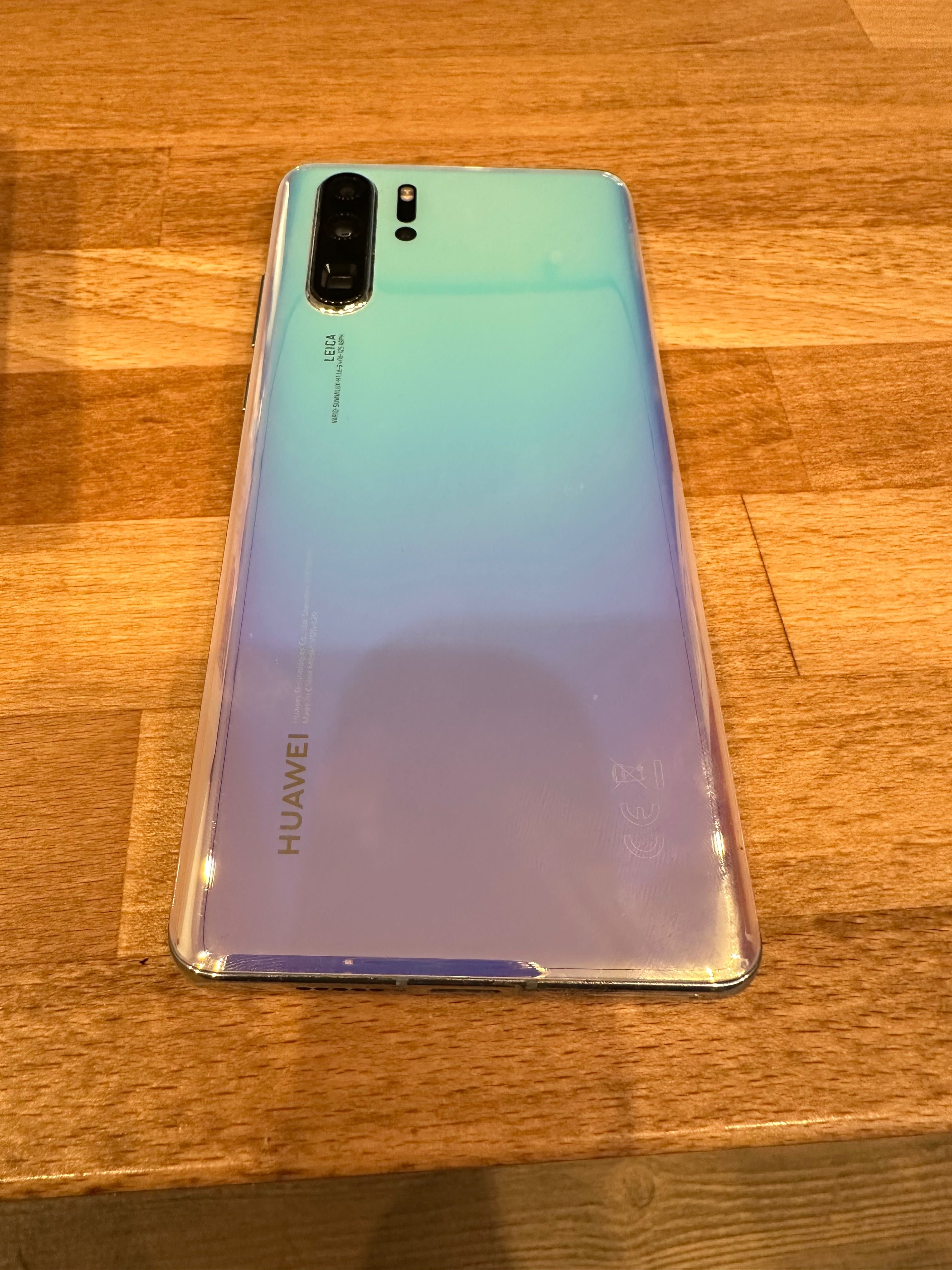 Zadbany Huawei p30 Pro