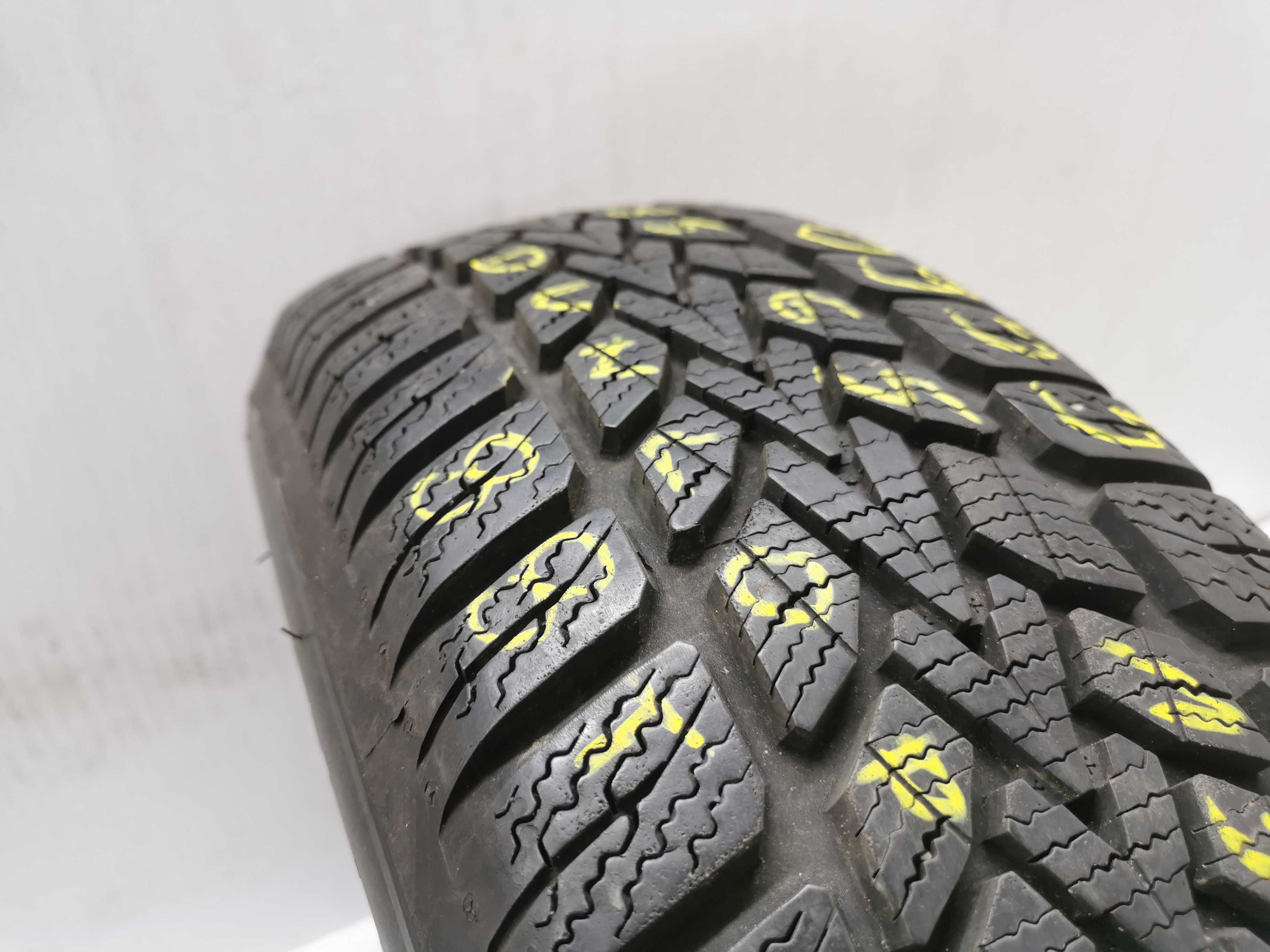 1x Dunlop Winter Response 2 185/65r15 88T 7,5mm N0955