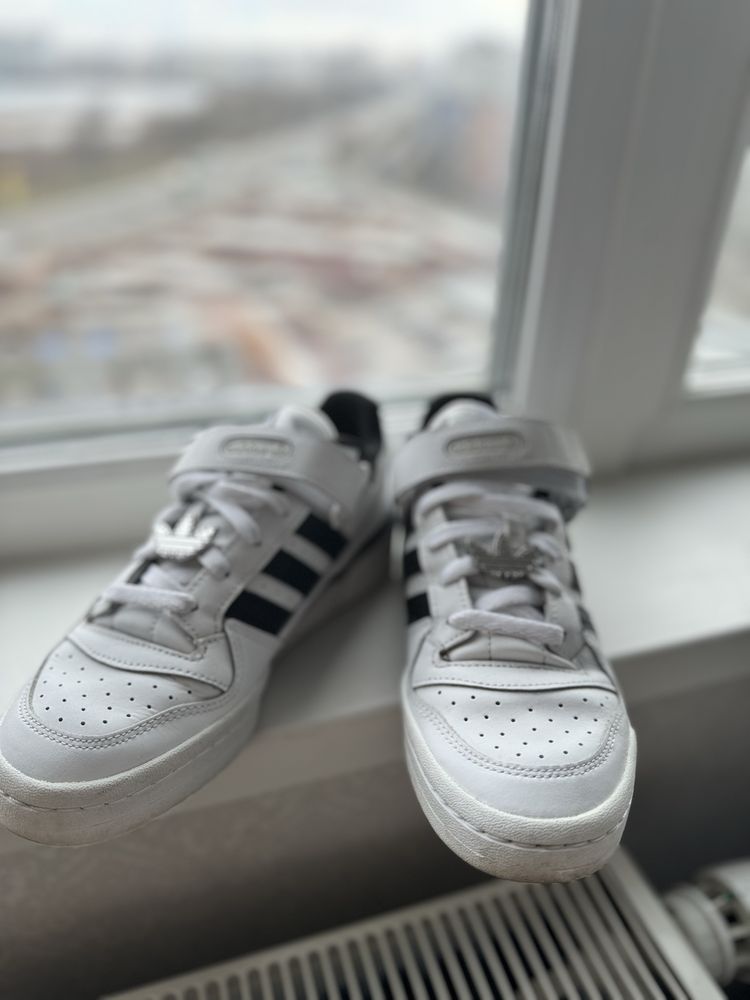 Оригинальные кроссовки Adidas
