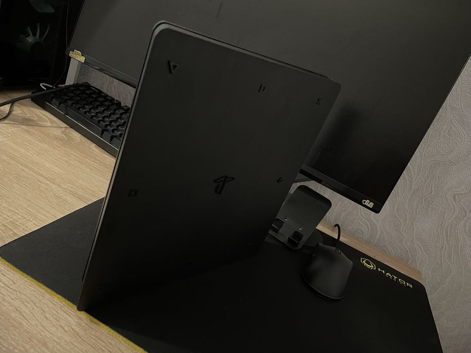 Playstation 4 Slim 1TB