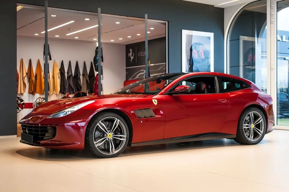 Ferrari GTC4Lusso Ferrari GTC4Lusso Official Ferrari Da