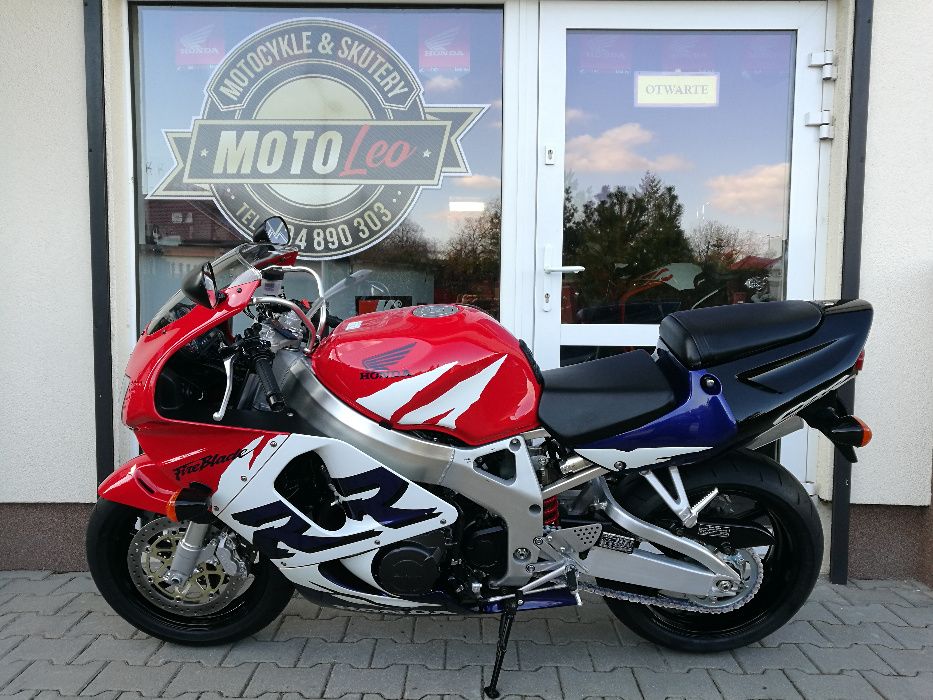 Honda CBR 900 SC33   Tylko 007600 km !  Stan KOLEKCJONERSKI !   NOWA !