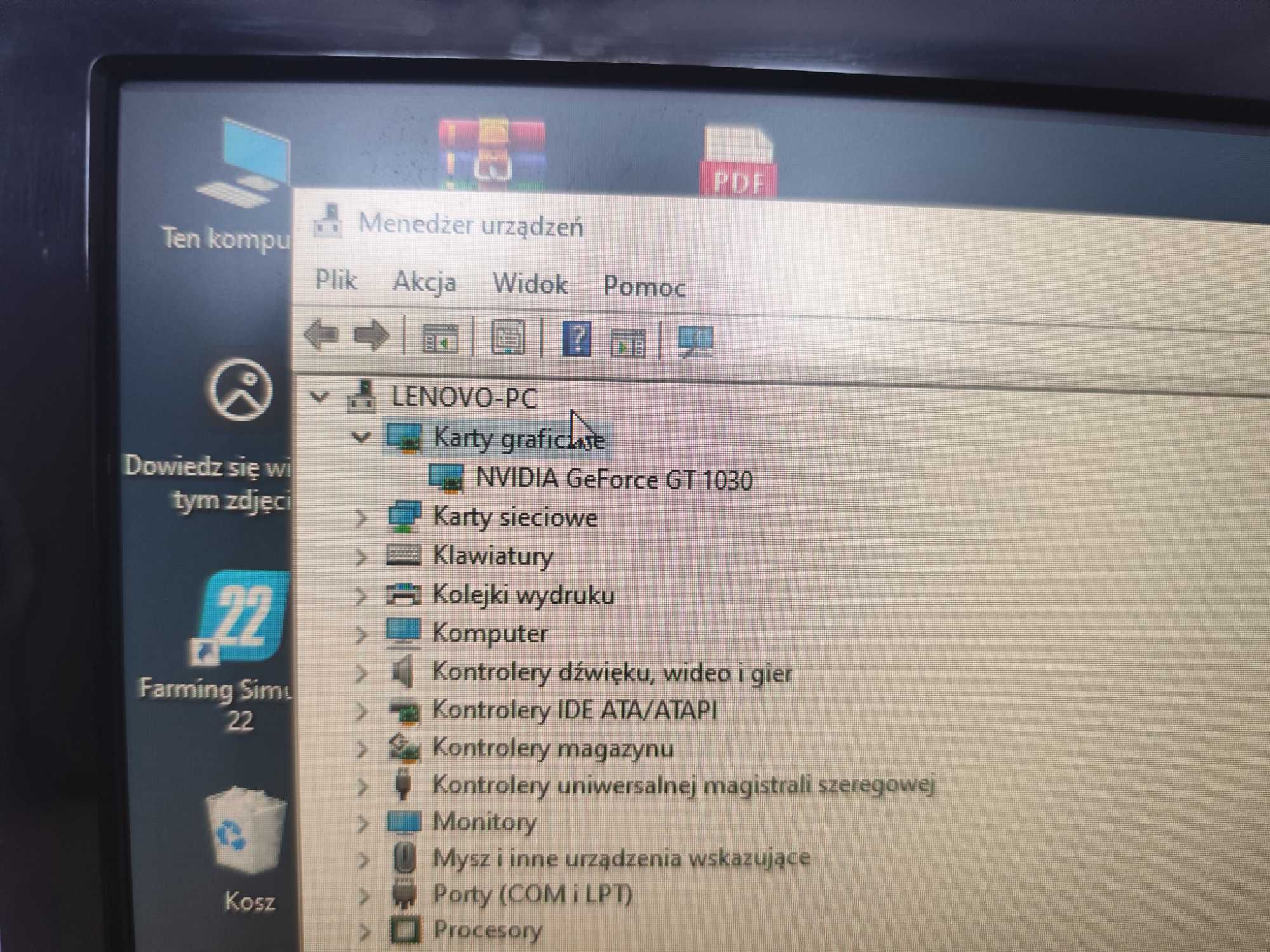 Komputer stacjonarny mysz klawiatura monitor