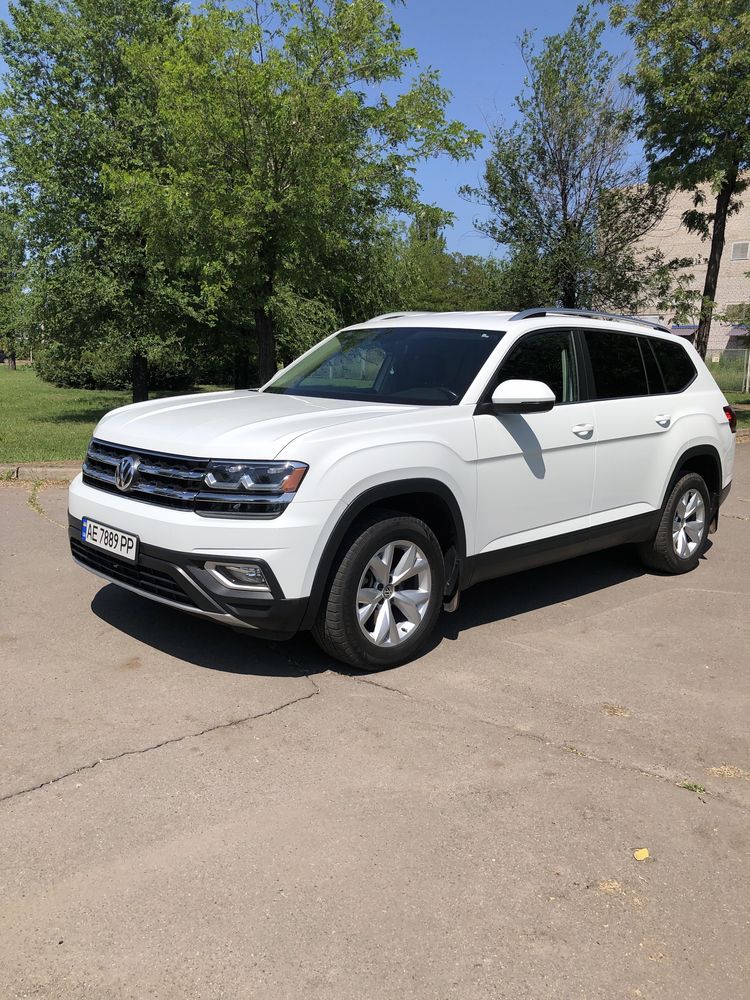 Продам volkswagen atlas