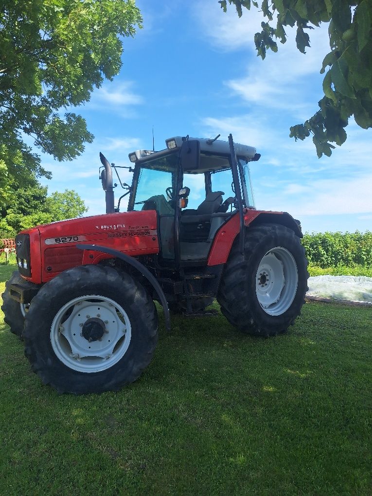 Massey Ferguson 6270 nie John Deere, Case,