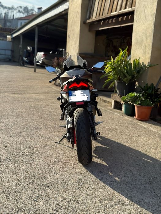 Mota Aprilia RS457 – 6.000 km – Impecável + Extras