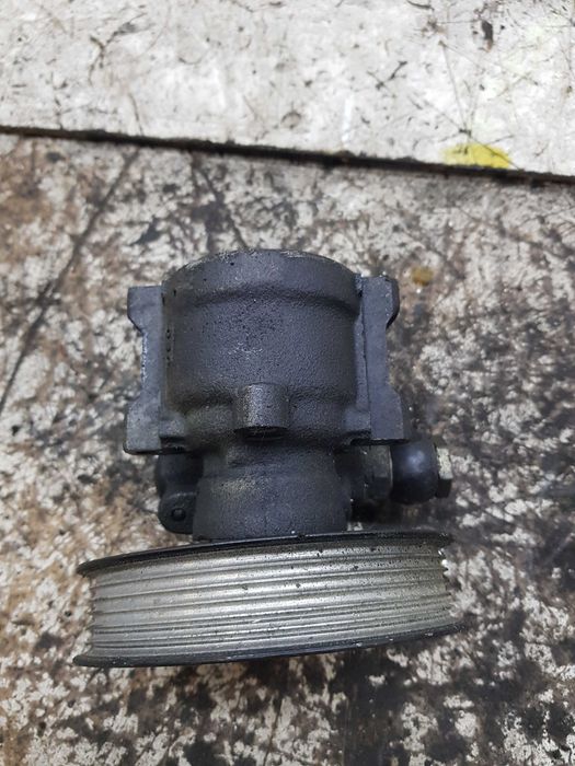 VW Volkswagen Golf IV 4 1.9 TDI Pompa Wspomagania