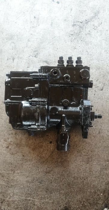 Pompa wtryskowa Zetor 3-cylindry po regeneracji na wymianę