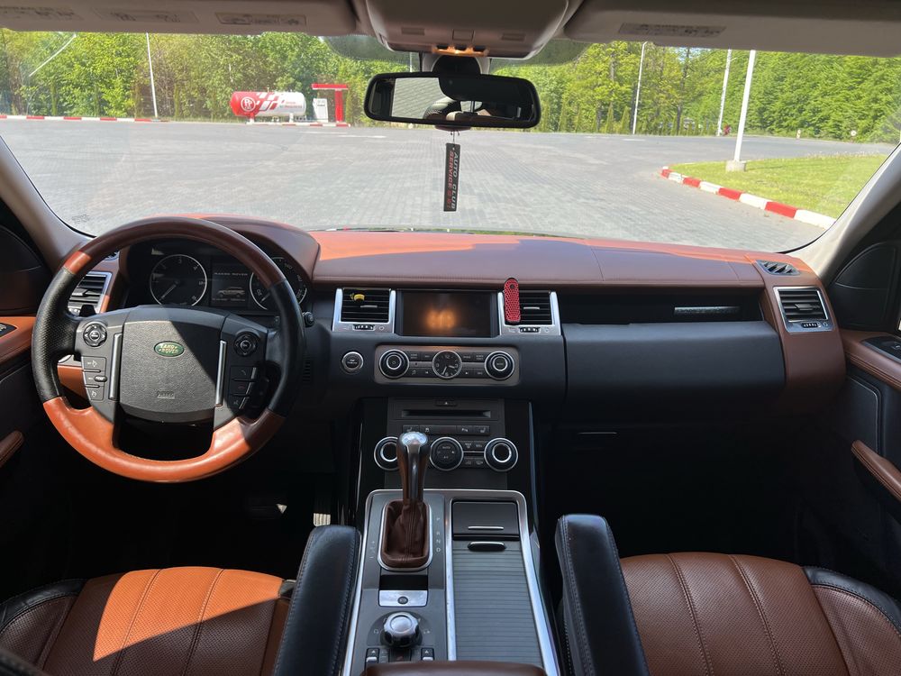 Продаеться LAND ROVER, RANGE ROVER SPORT 2010 autobiography