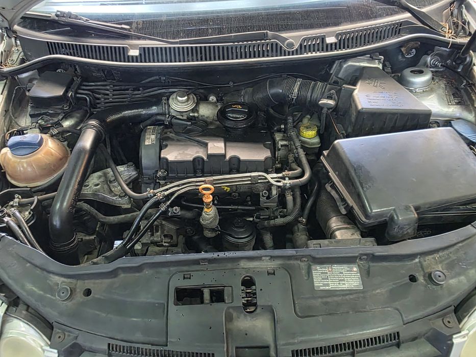 Vw polo 2003 1.4tdi todas as peças disponíveis