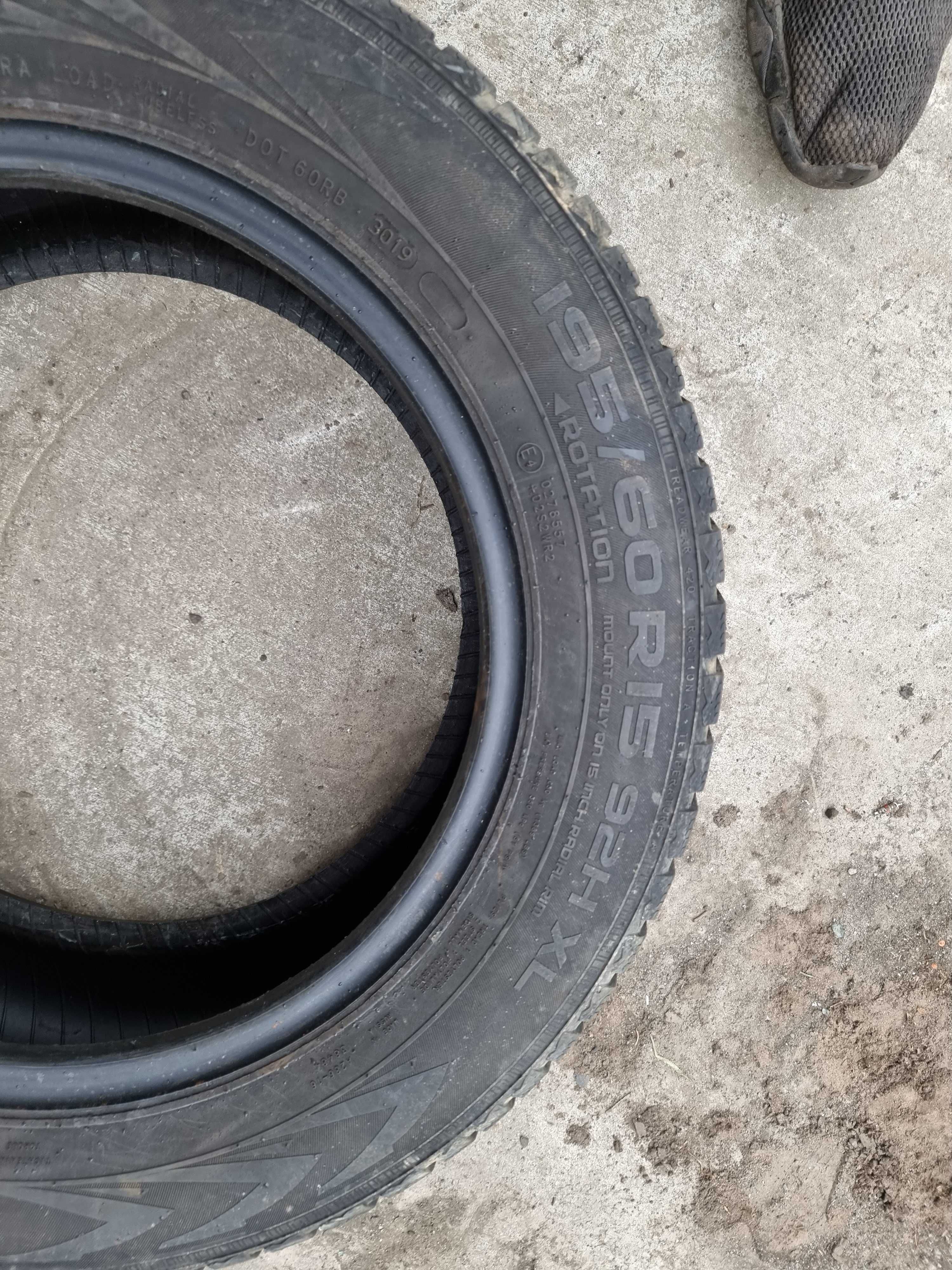 Opony 2 szt. 195/60/15 2019 r. Nokian WR D4 DOT 3019 5,8 mm