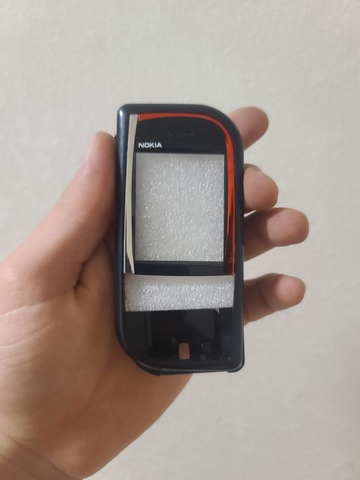 Панель мобільного телефона Nokia 7610