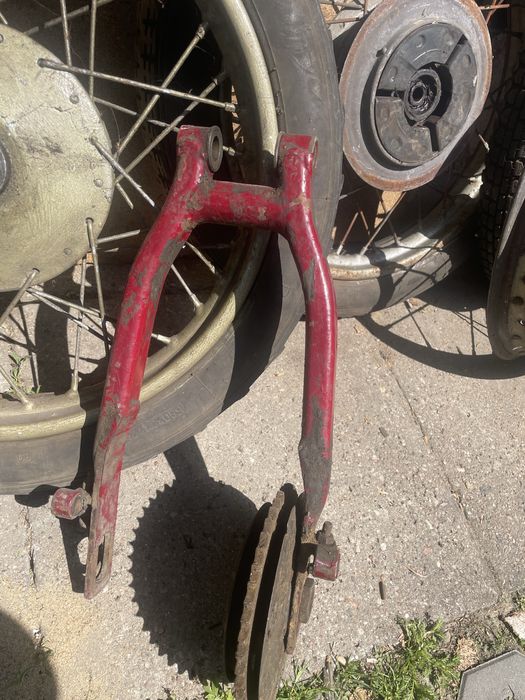 Sprzedam części do starego motocykla