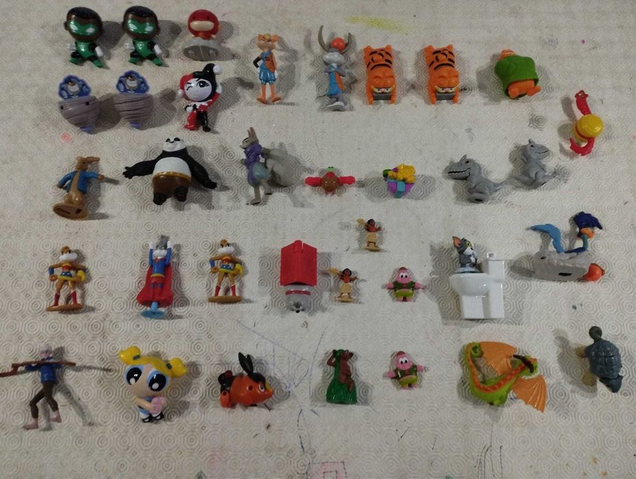 Lote Figuras Diversas MacDonalds