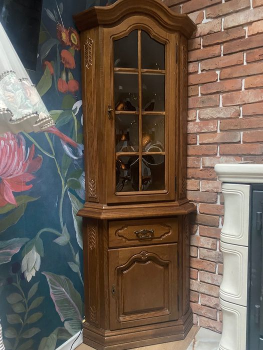 Witryna narożna Swarzędz