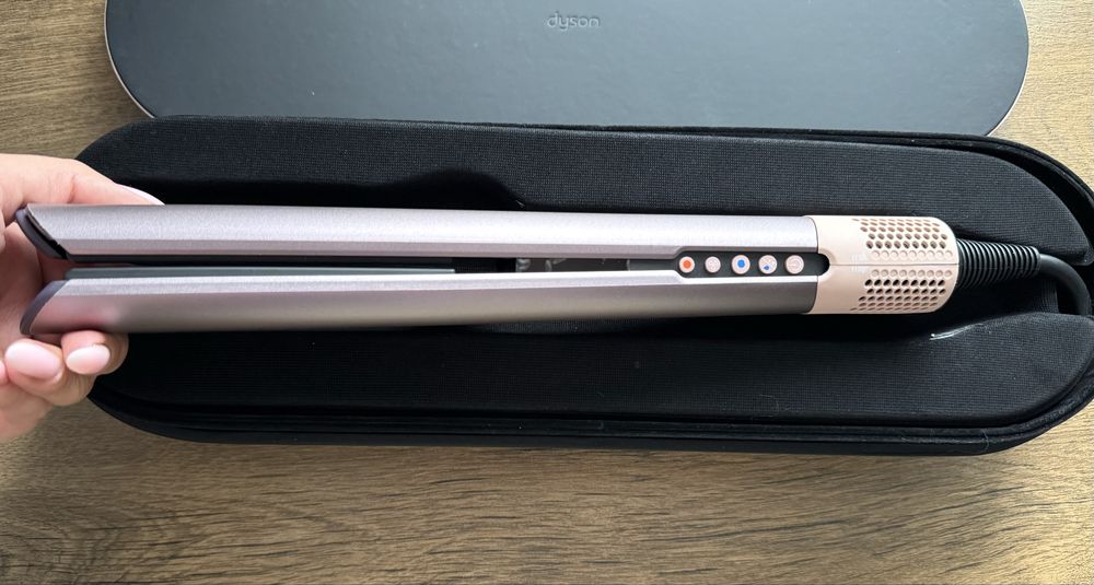 Dyson Airstrait випрямляч для волосся