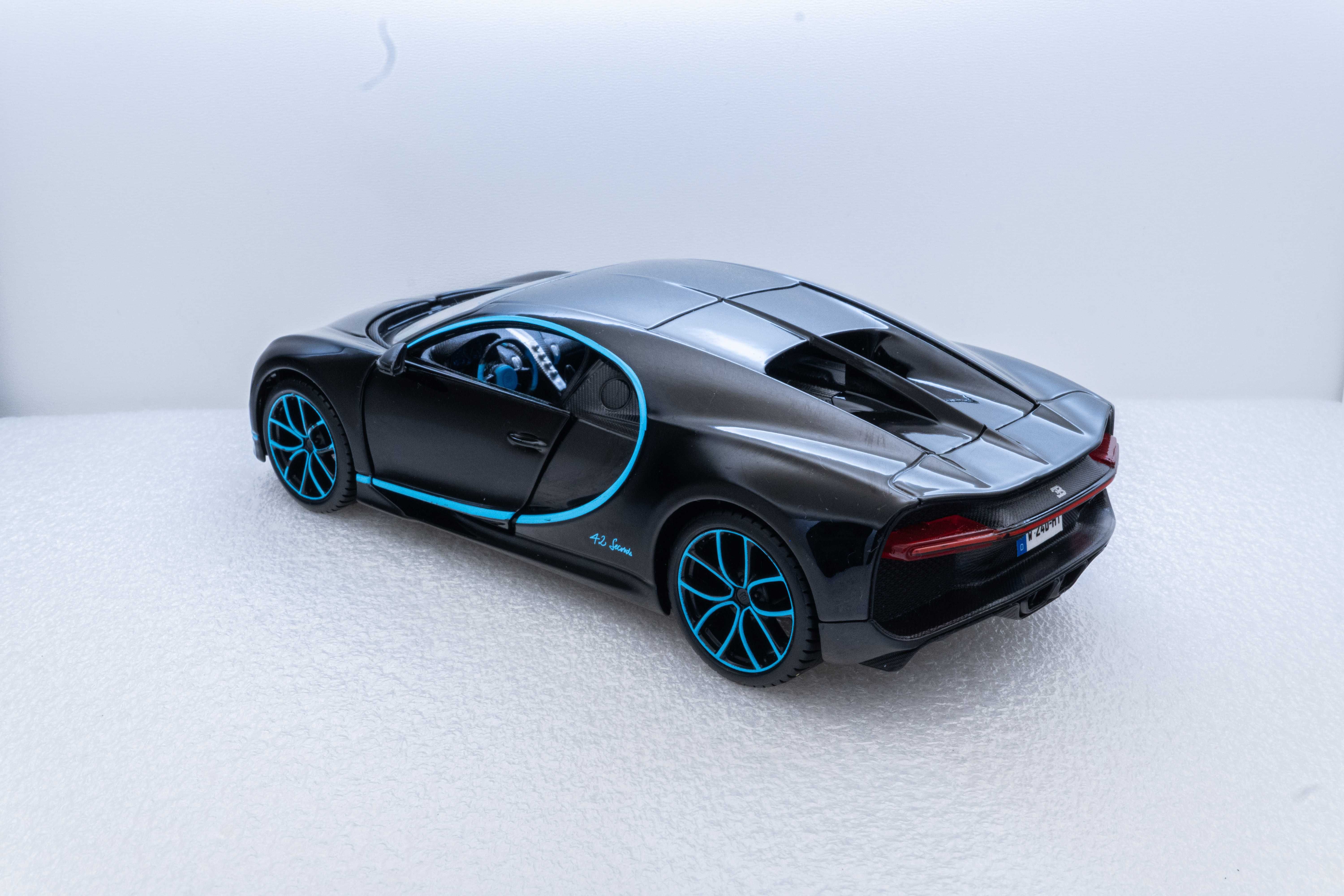Model Bugatti Chiron "42 Seconds" edition
