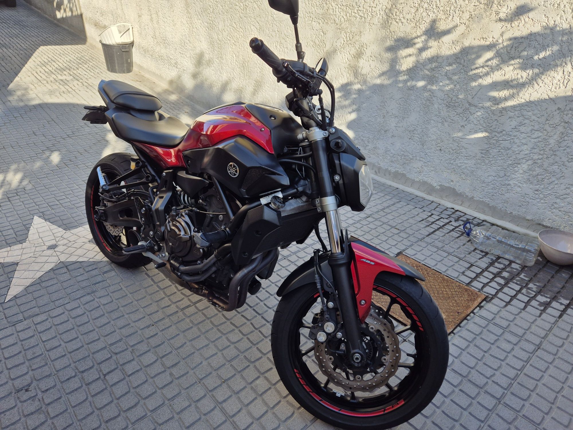 Yamaha mt-07 estimada