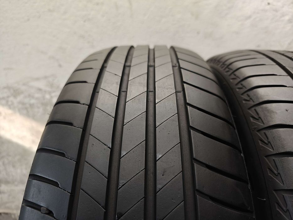 2x 215/60R17 opony letnie Bridgestone 6,0mm 2021 (N307)