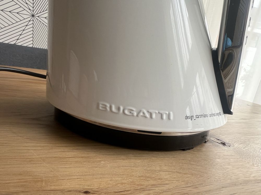 Czajnik Bugatti