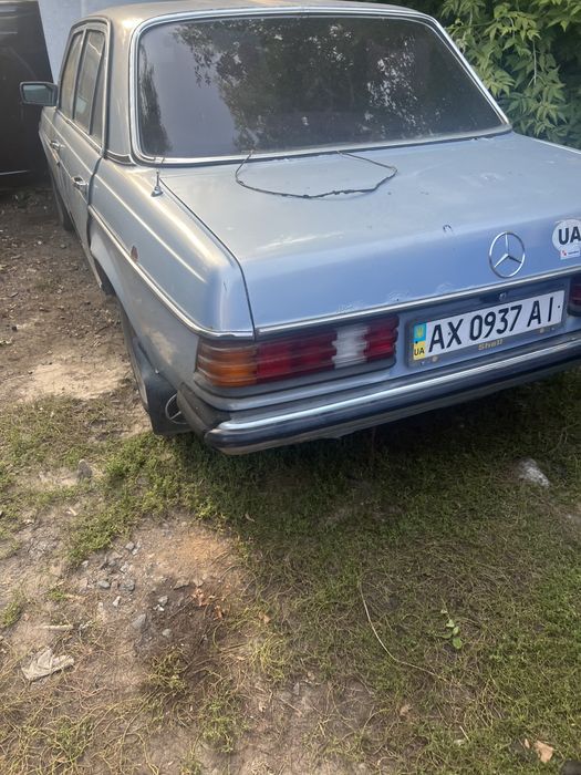 Продам двигатель мотор 123 об 2.5 Mercedes w123