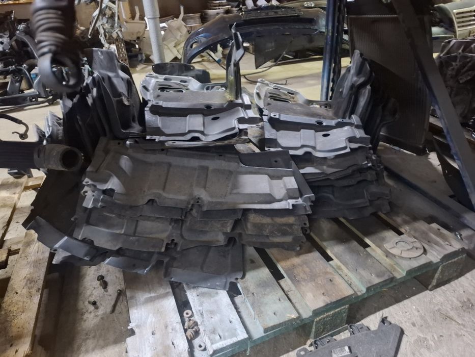 Toyota avensis ii t25 захист двигуна під двигун