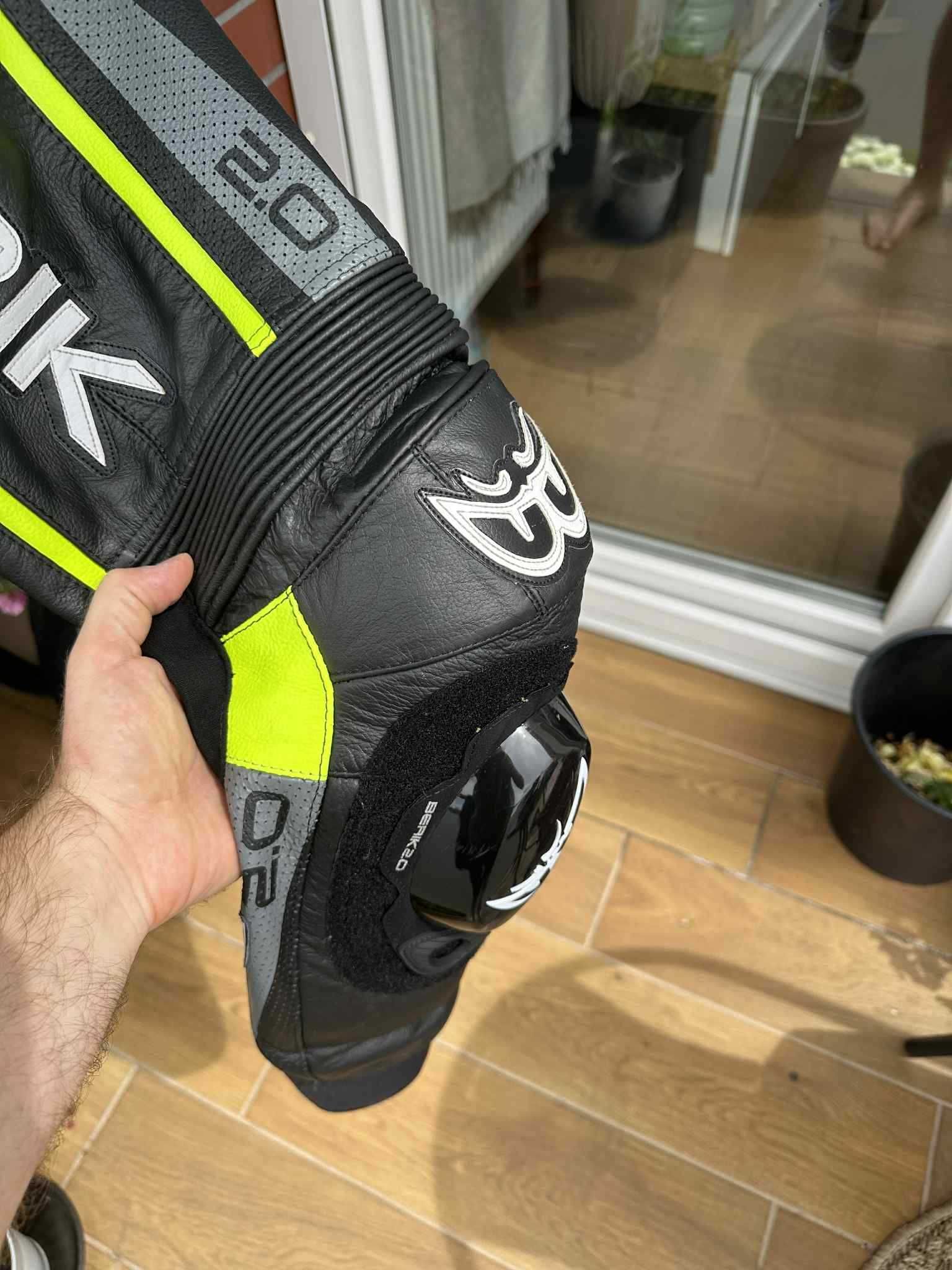 Kombinezon motocyklowy Berik 2.0, rozmiar 54,