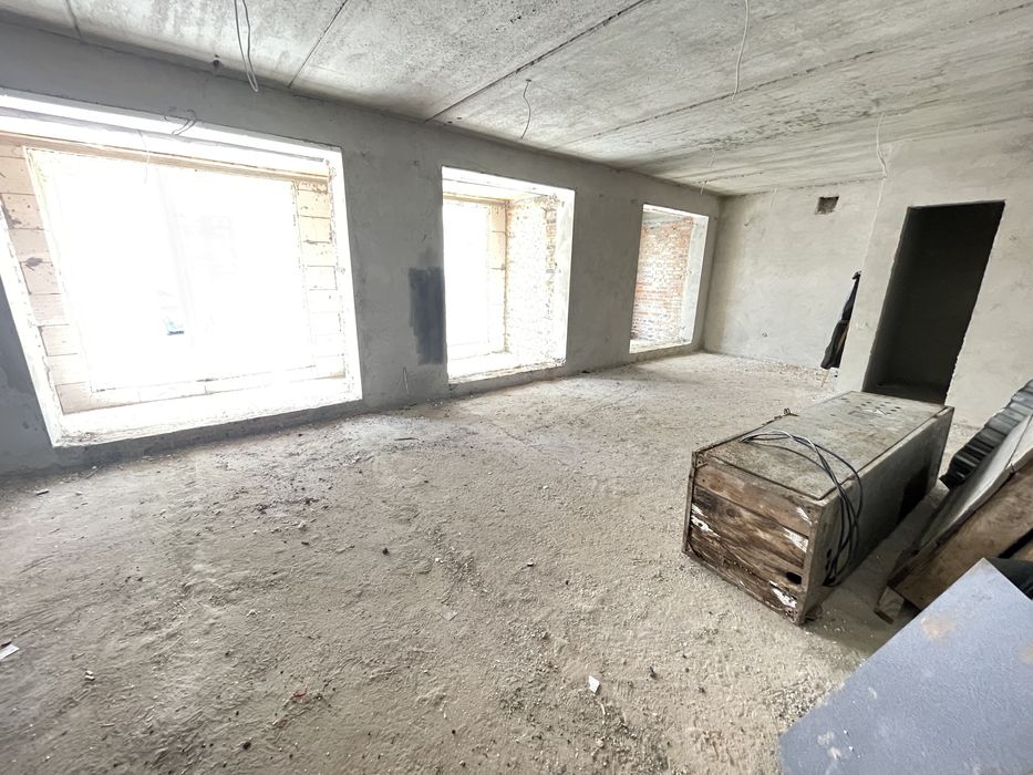 ПРОДАЖ комерційного приміщення, вул. Корольова