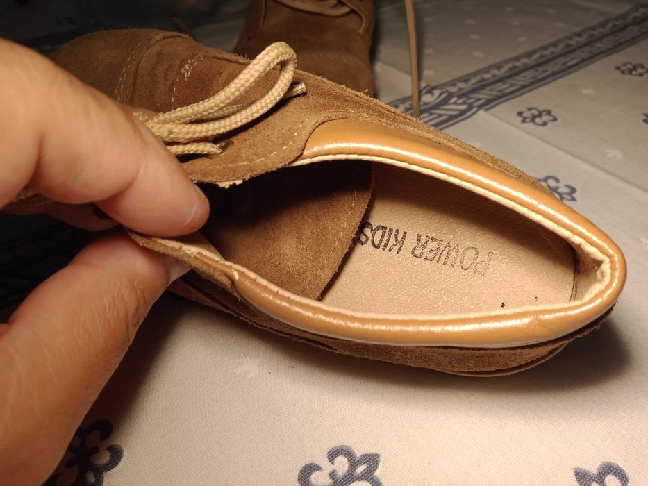 Sapatos de Camurça - Número 28 - para criança