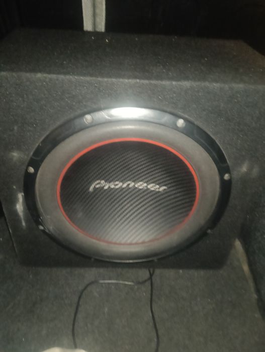 Subwoofer e amplificador Pioneer