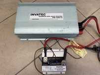 Przetwornica 12 volt 230 v + straznik bateri  100% sprawne komplet