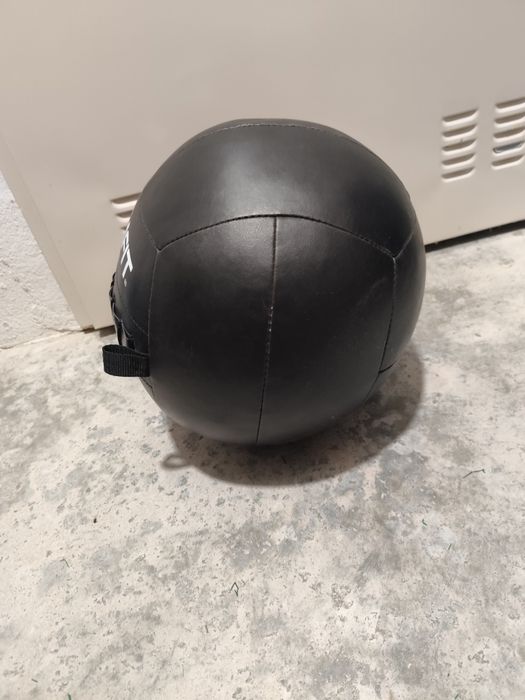 Wall Ball - Boomfit