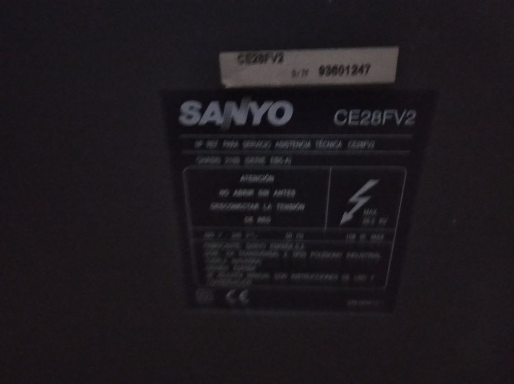 TV Sanyo  3d Surround