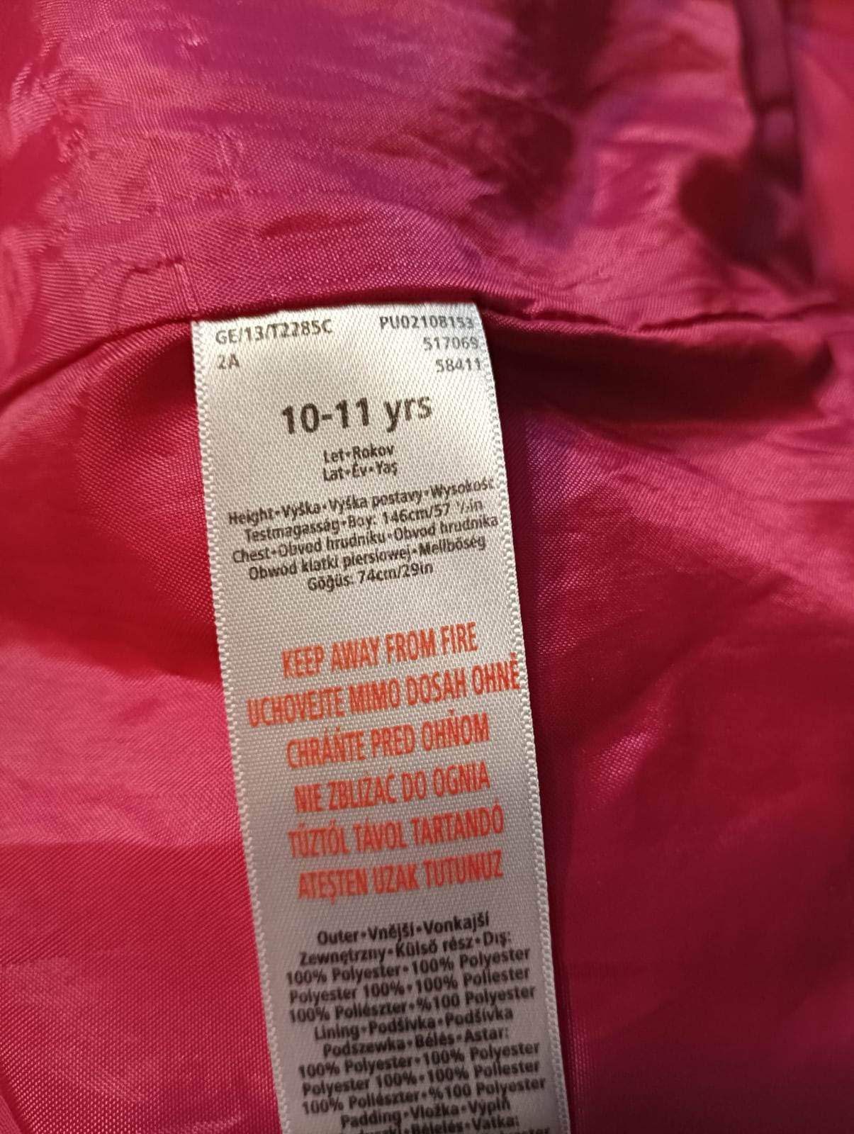 26. Kurtka z kapturem dla dziewczynki rozmiar 146 firmy F&F