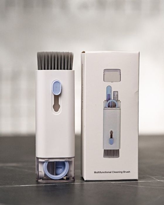 Набір для чищення смартфонів, навушників, клавіатури та гаджетів 7в1 Р